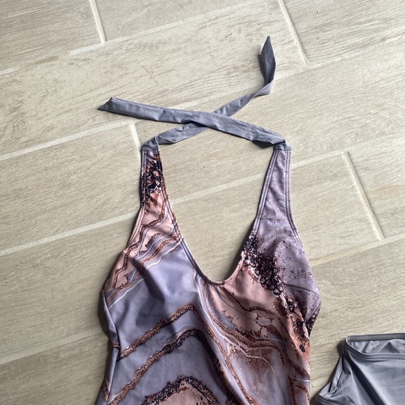 Bathing suit dress with bottoms. Great design. Very comfortable. Size S - Picture 2 of 10